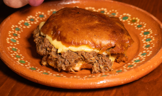 Torta de birria